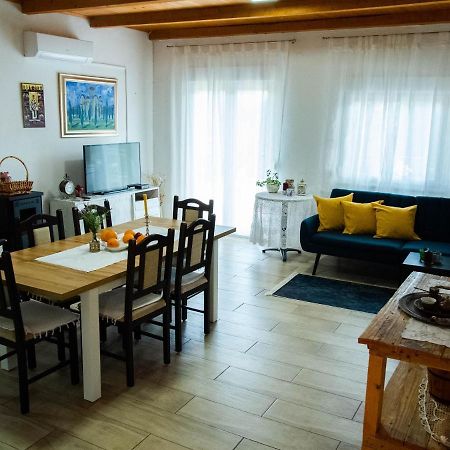Apartment Village House Ravno ภายนอก รูปภาพ