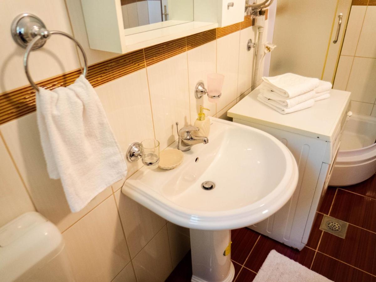 Apartment Village House Ravno ภายนอก รูปภาพ